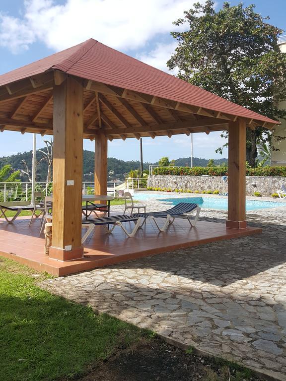 Apartamento Del Cerro Samaná Exterior foto